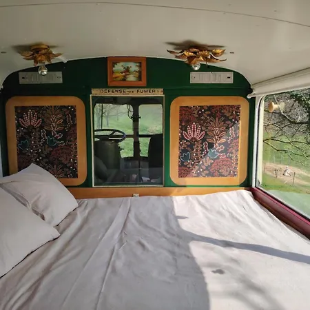 Le Bus Retro Panoramique
