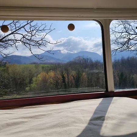 Campsite Le Bus Retro Panoramique